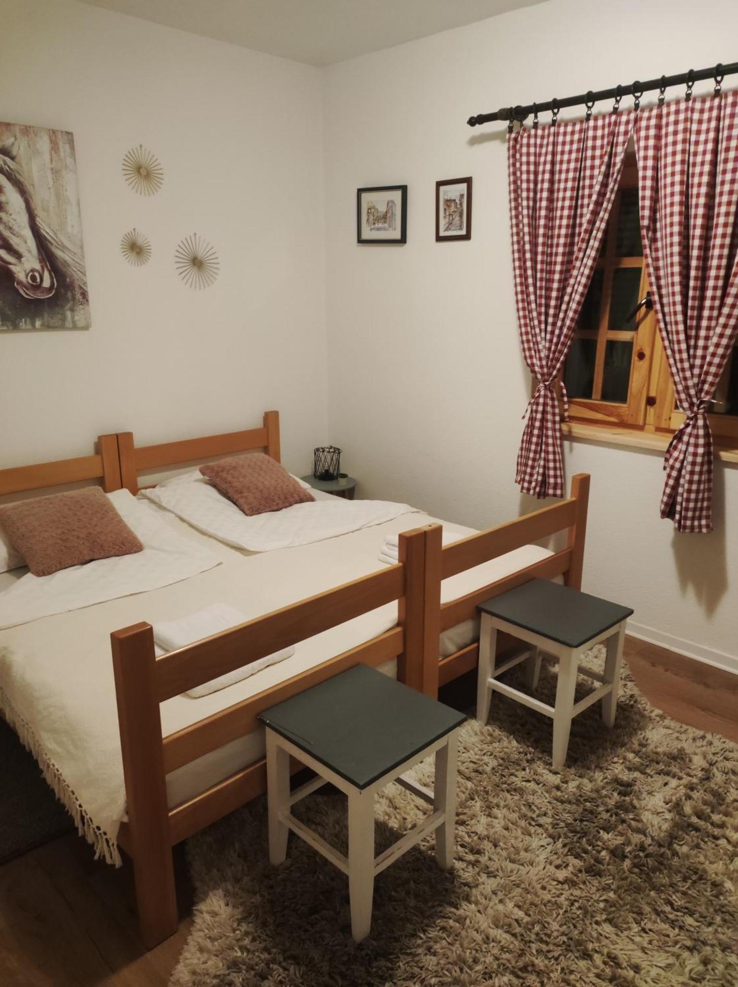 Fruska House Villa Besenovacki Prnjavor Eksteriør bilde