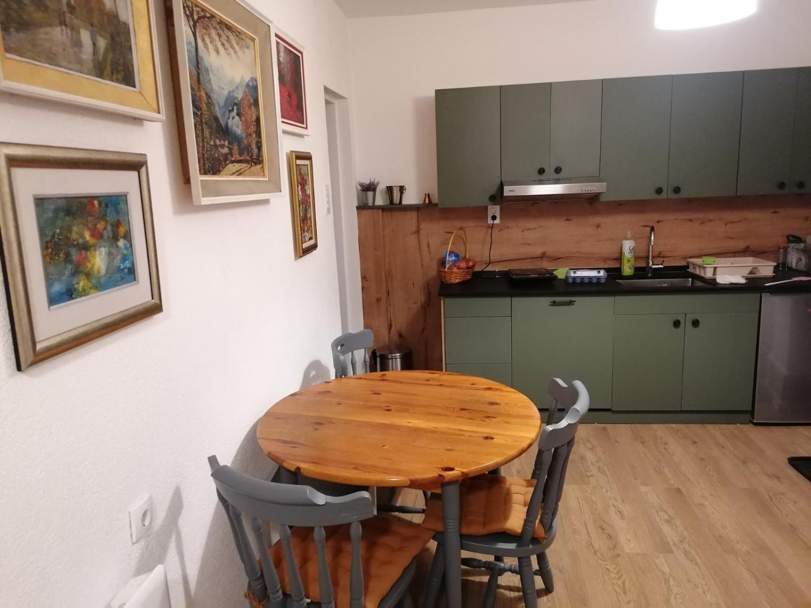 Fruska House Villa Besenovacki Prnjavor Eksteriør bilde